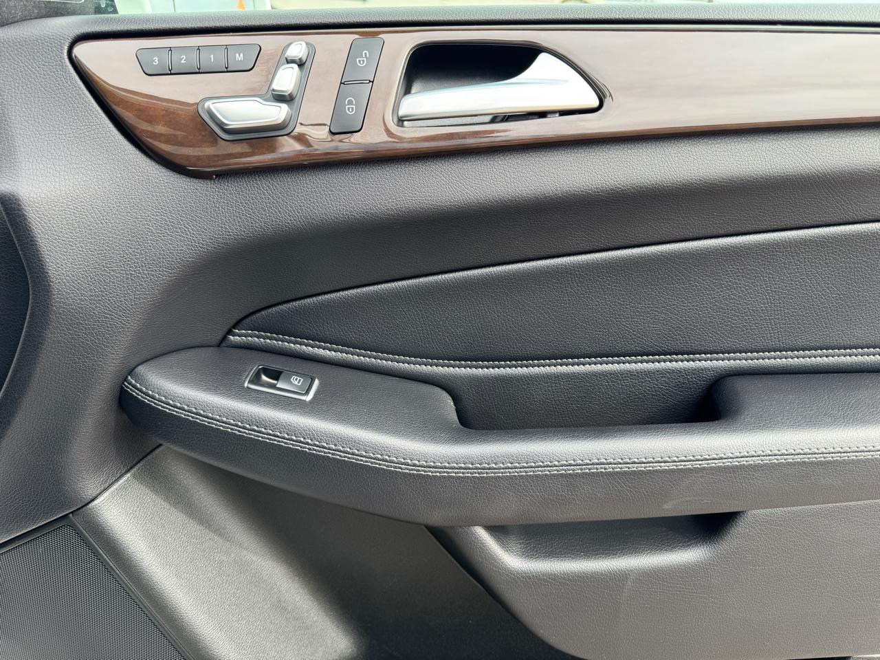 Mercedes-Benz GLS GLS 450 4MATIC SUV 2019