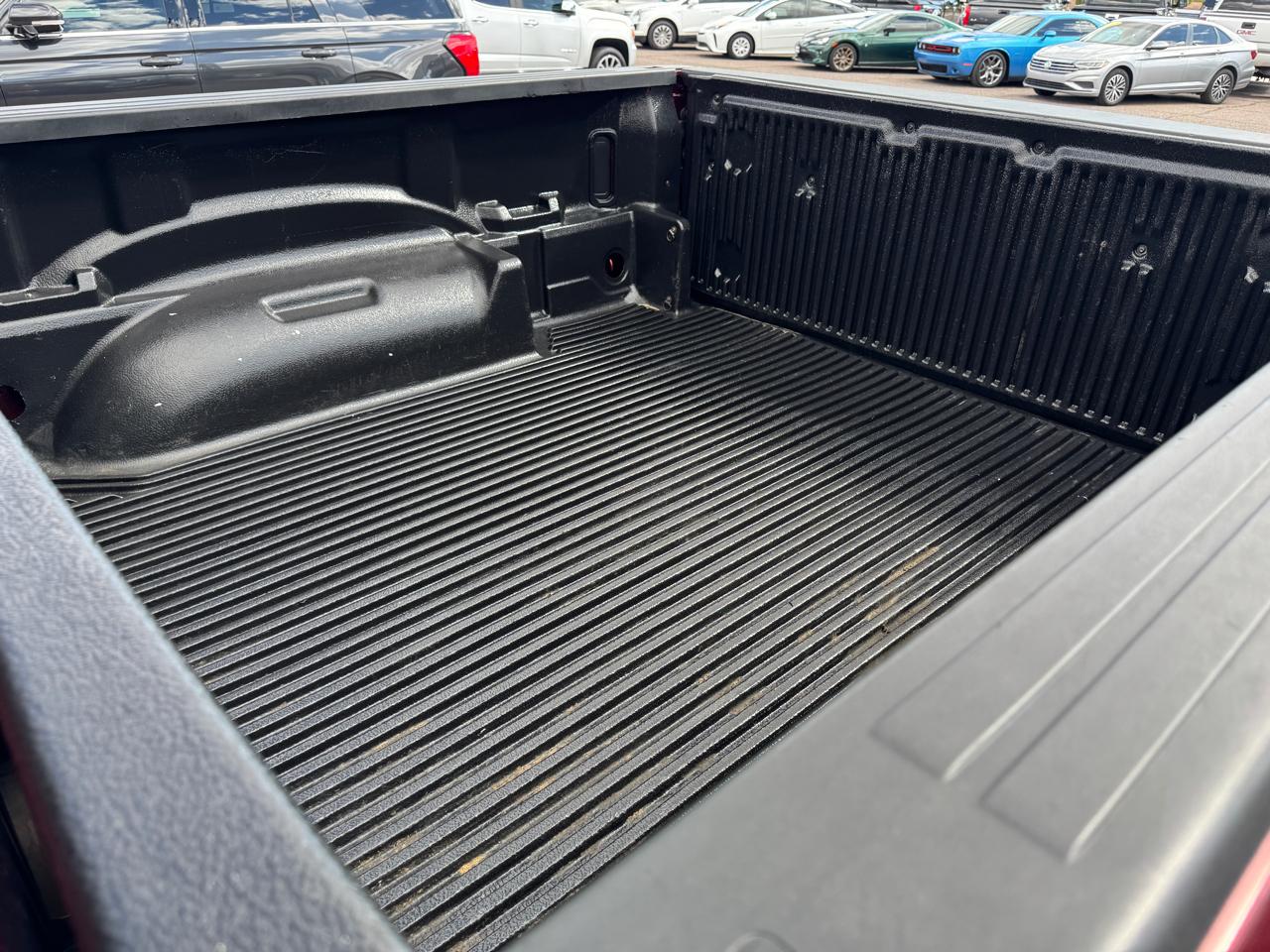 RAM 1500 Laramie 4x4 Crew Cab 5'7" Box 2019