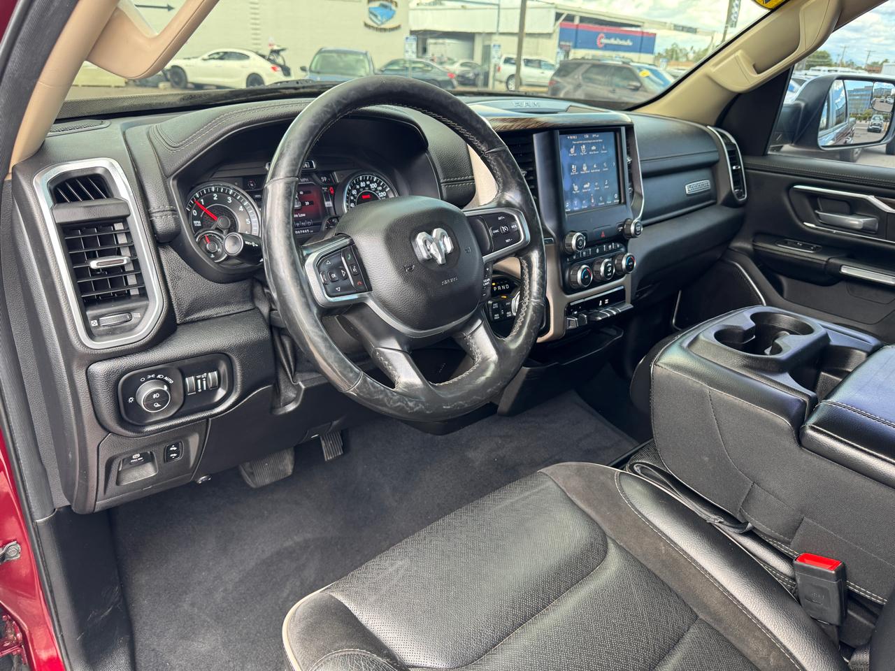 RAM 1500 Laramie 4x4 Crew Cab 5'7" Box 2019