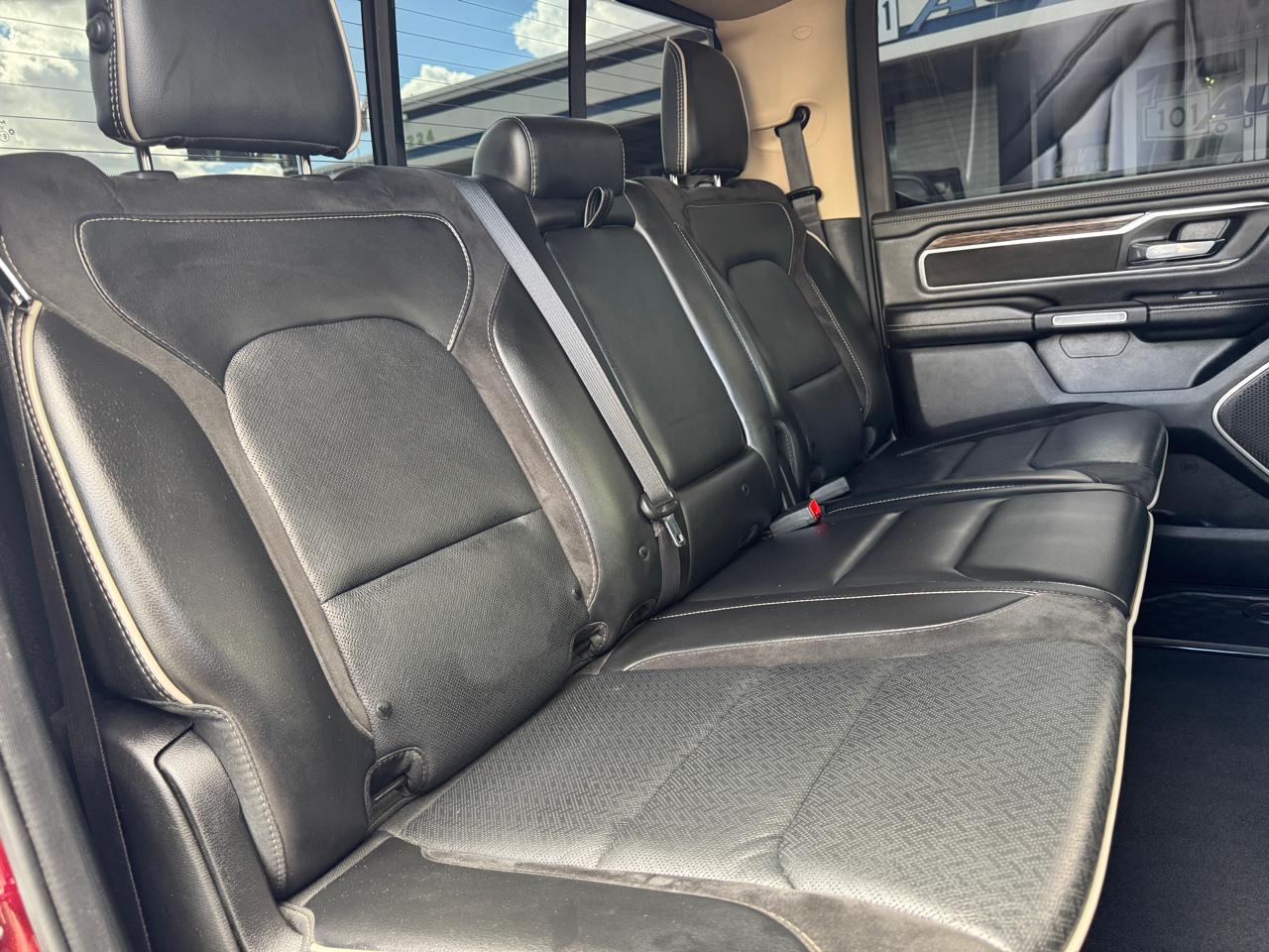 RAM 1500 Laramie 4x4 Crew Cab 5'7" Box 2019