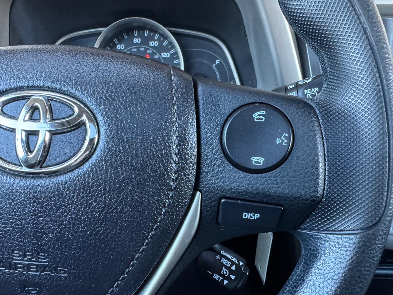 Toyota RAV4 FWD 4dr XLE (Natl) 2013