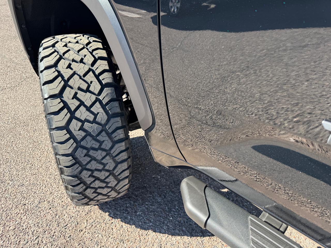 Toyota Tundra 4WD SR5 CrewMax 5.5' Bed (Natl) 2025