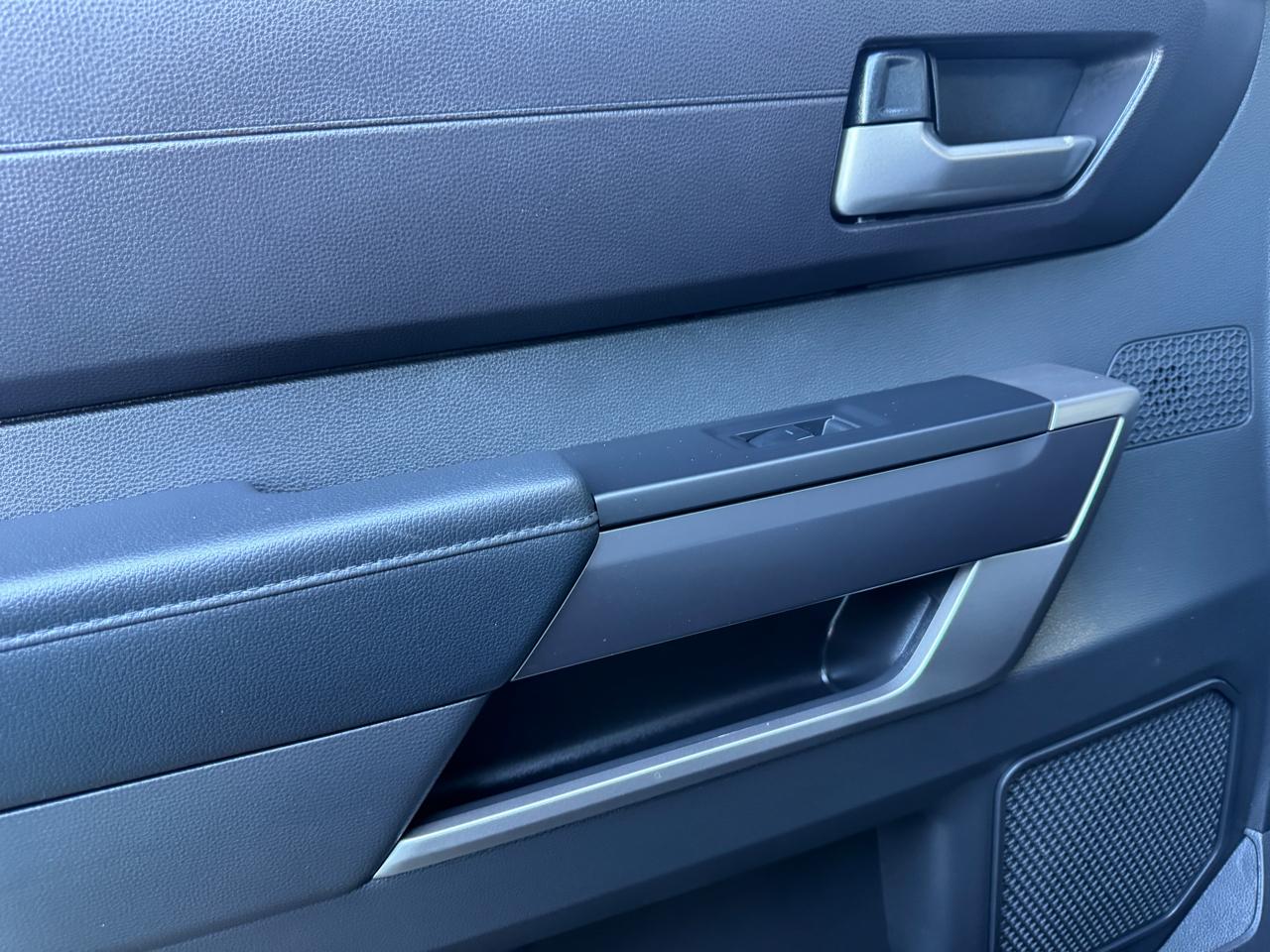 Toyota Tundra 4WD SR5 CrewMax 5.5' Bed (Natl) 2025