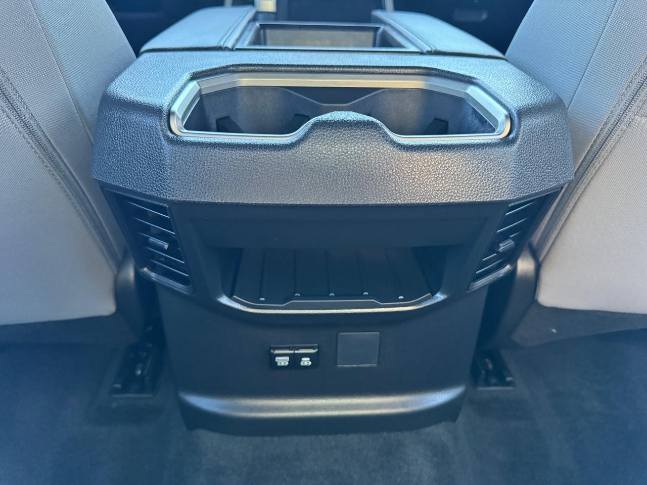 Toyota Tundra 4WD SR5 CrewMax 5.5' Bed (Natl) 2025