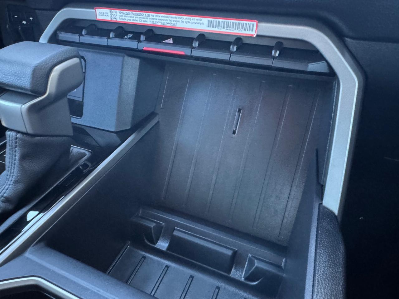 Toyota Tundra 4WD SR5 CrewMax 5.5' Bed (Natl) 2025