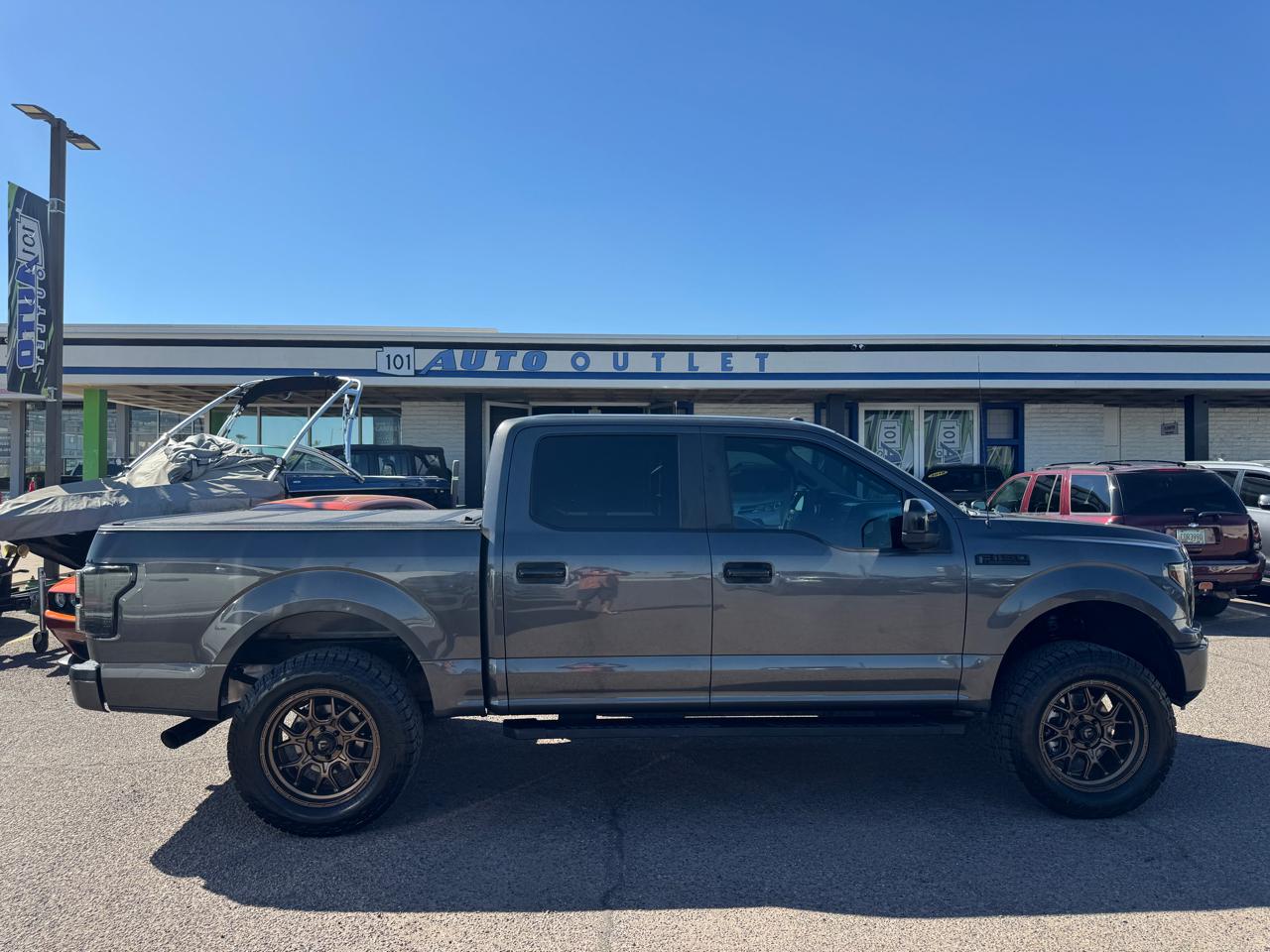 Ford F-150 FX4 SuperCrew 4WD 2019