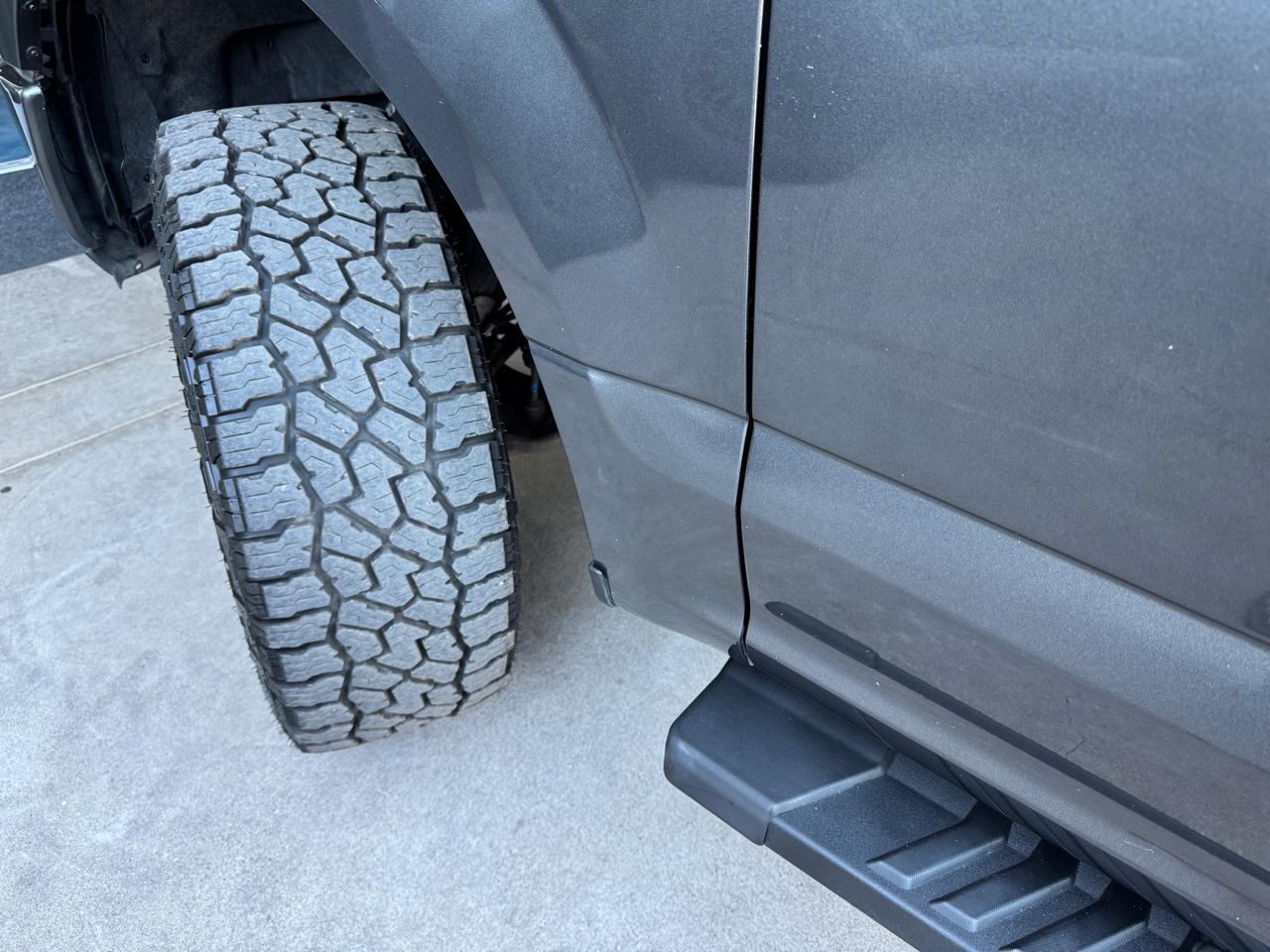 Ford F-150 FX4 SuperCrew 4WD 2019