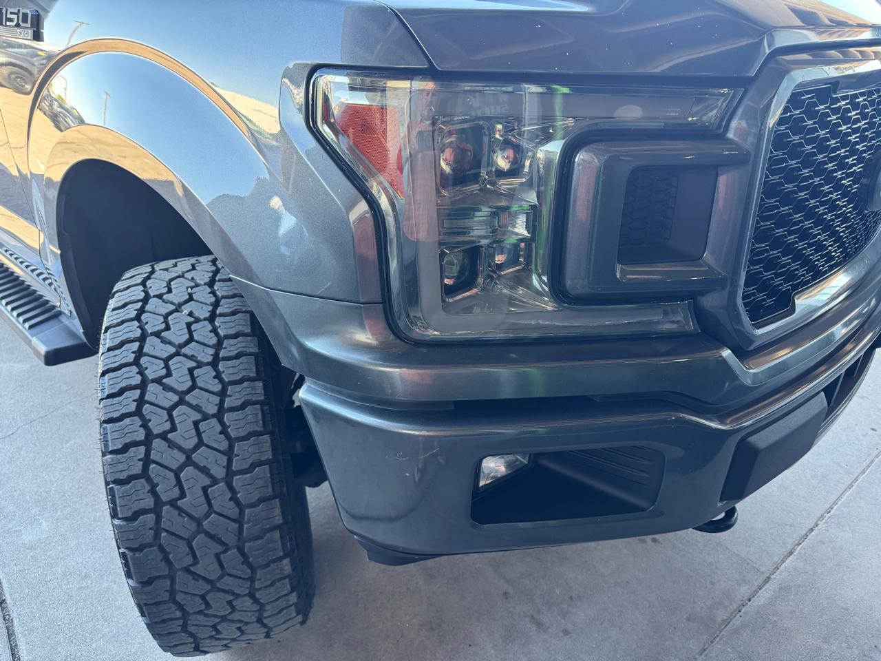 Ford F-150 FX4 SuperCrew 4WD 2019