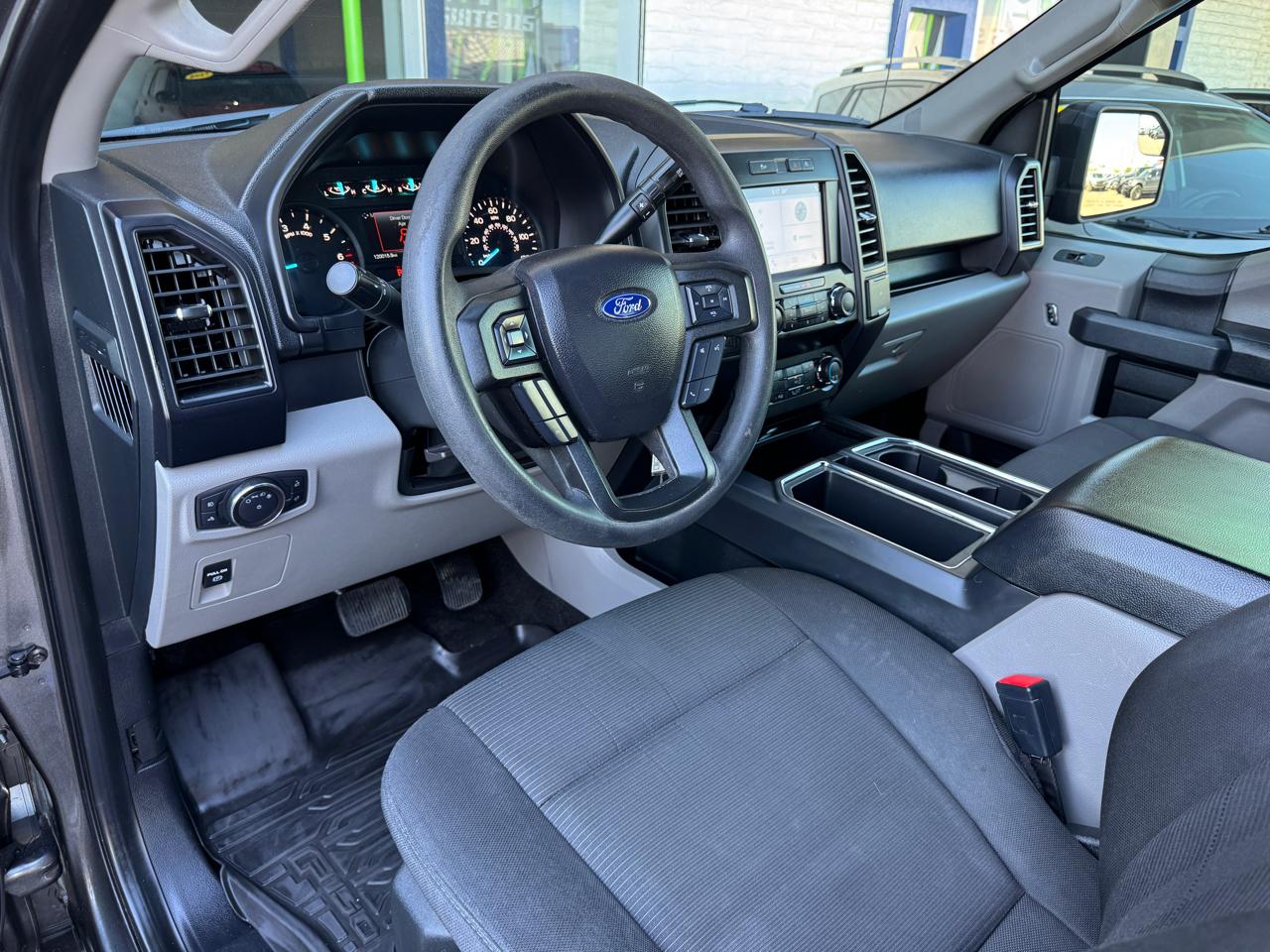 Ford F-150 FX4 SuperCrew 4WD 2019