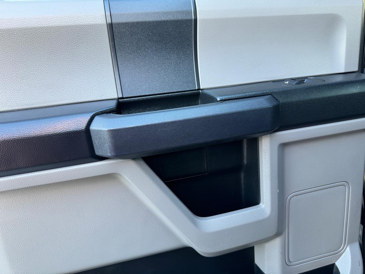 Ford F-150 FX4 SuperCrew 4WD 2019