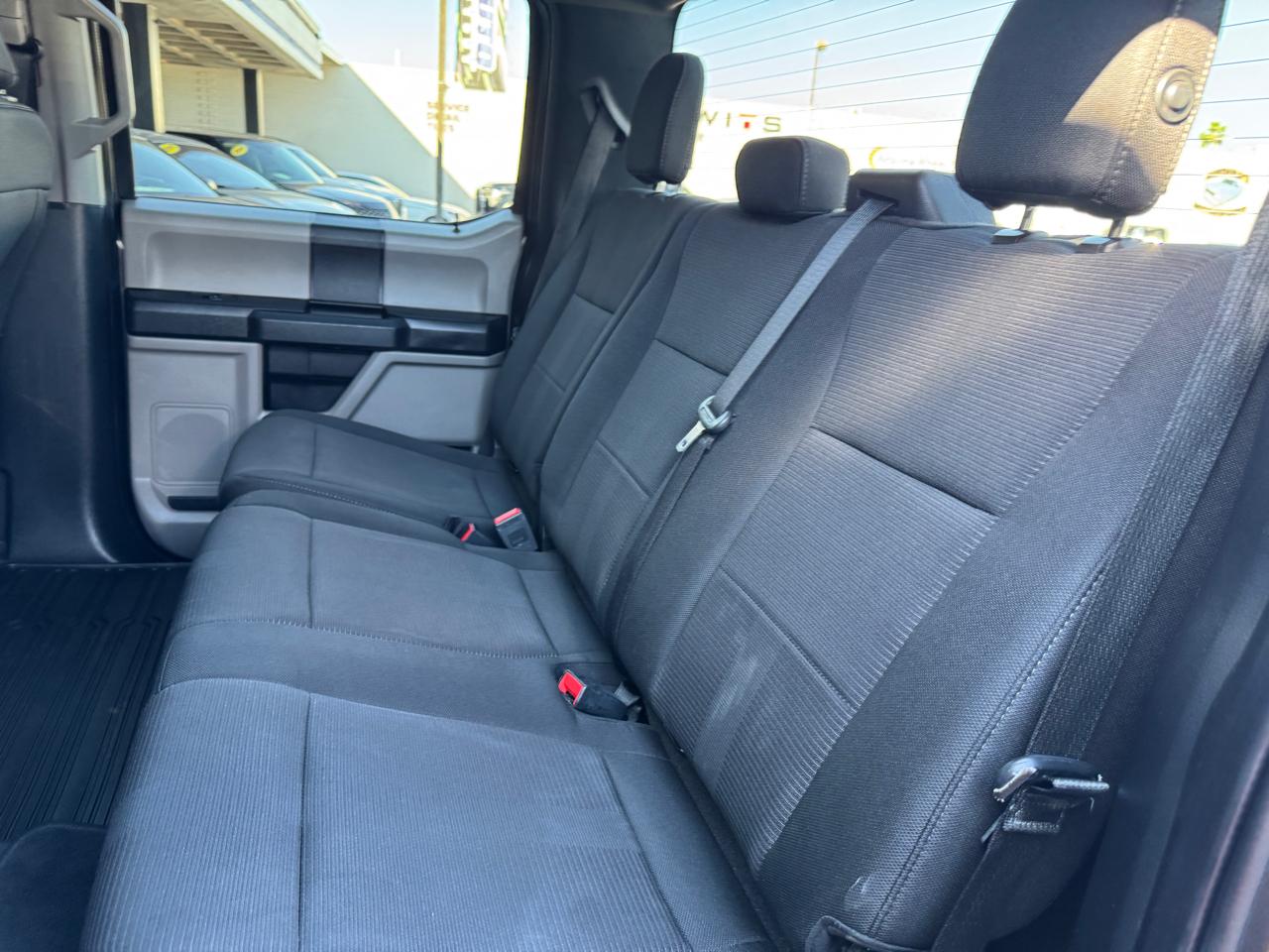 Ford F-150 FX4 SuperCrew 4WD 2019