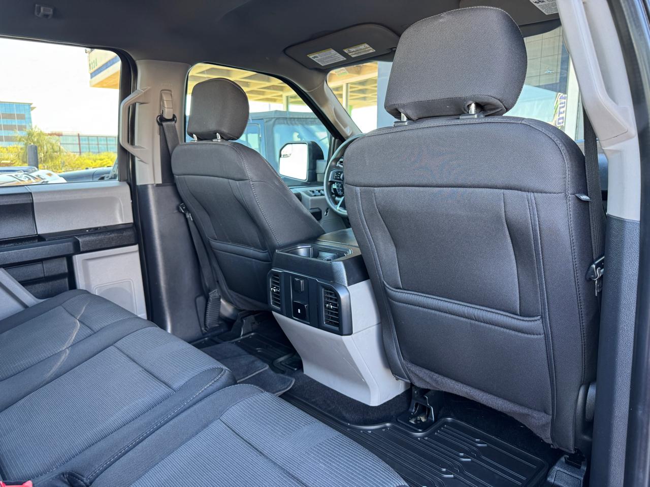 Ford F-150 FX4 SuperCrew 4WD 2019