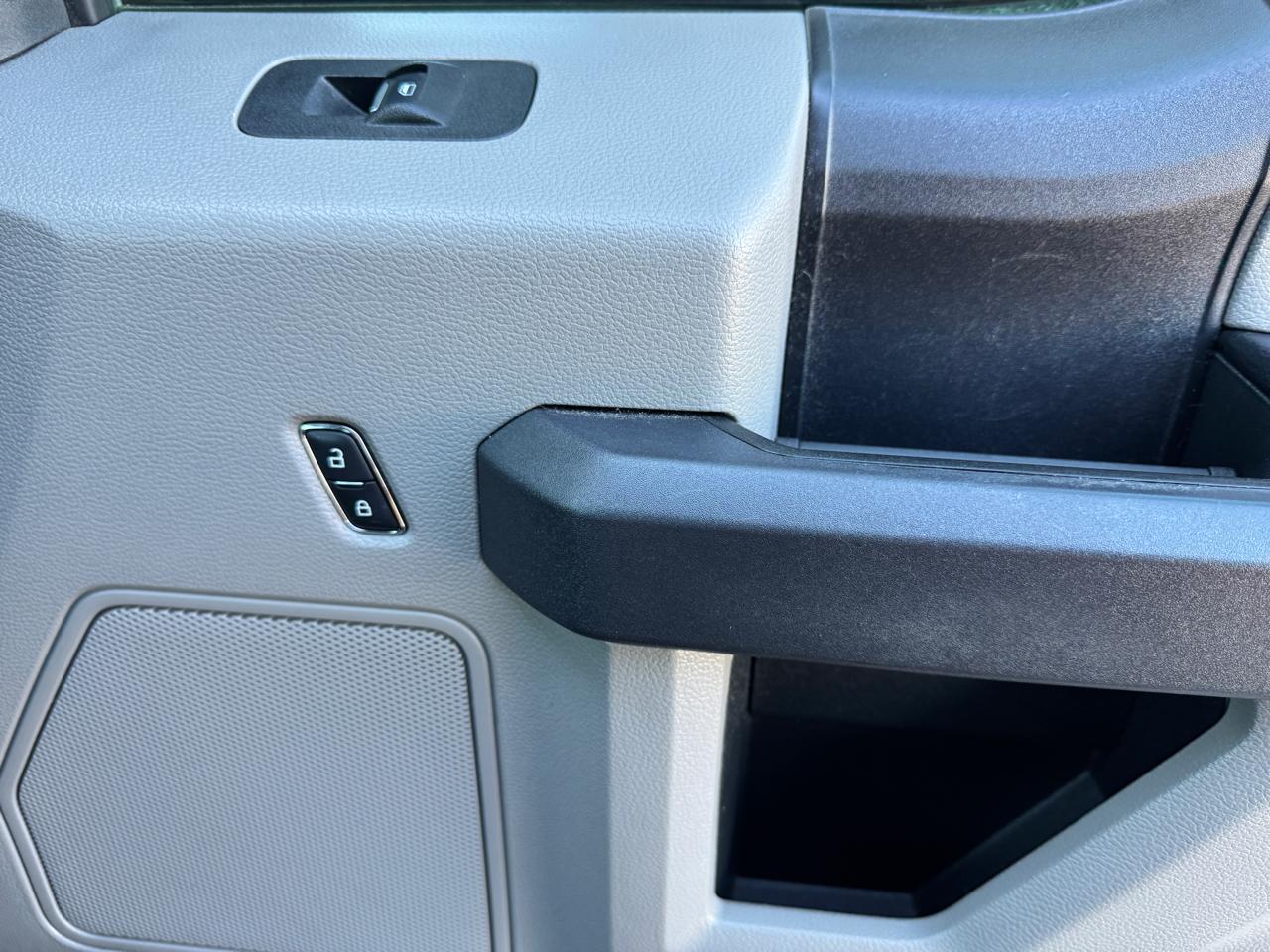 Ford F-150 FX4 SuperCrew 4WD 2019