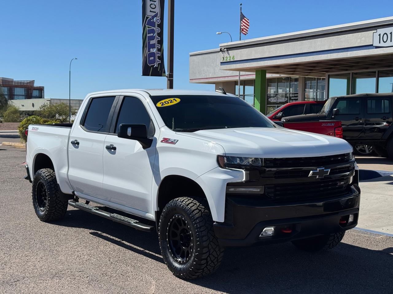Chevrolet Silverado 1500 4WD Crew Cab 147" LT Trail Boss 2021