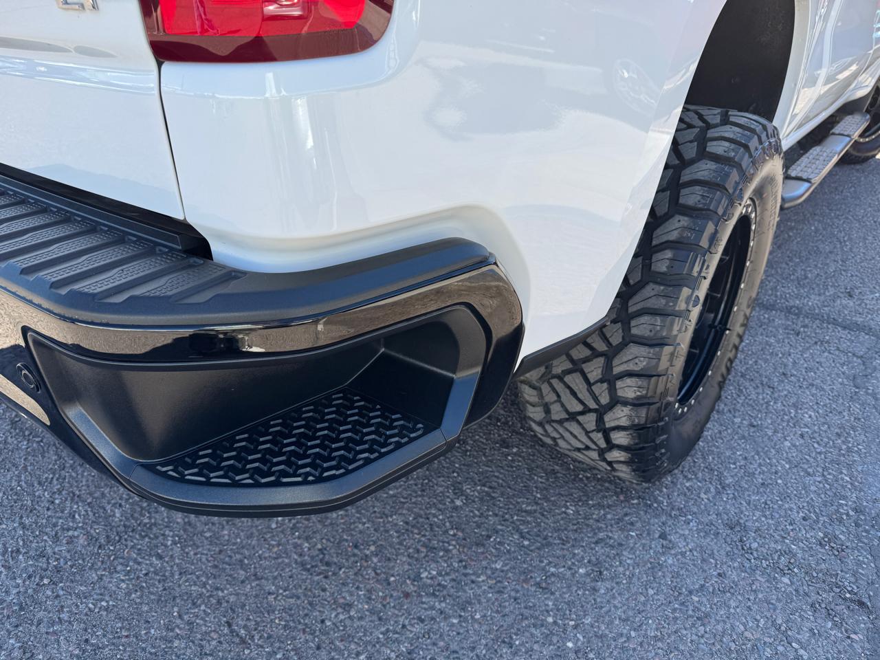 Chevrolet Silverado 1500 4WD Crew Cab 147" LT Trail Boss 2021