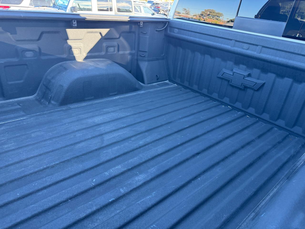 Chevrolet Silverado 1500 4WD Crew Cab 147" LT Trail Boss 2021