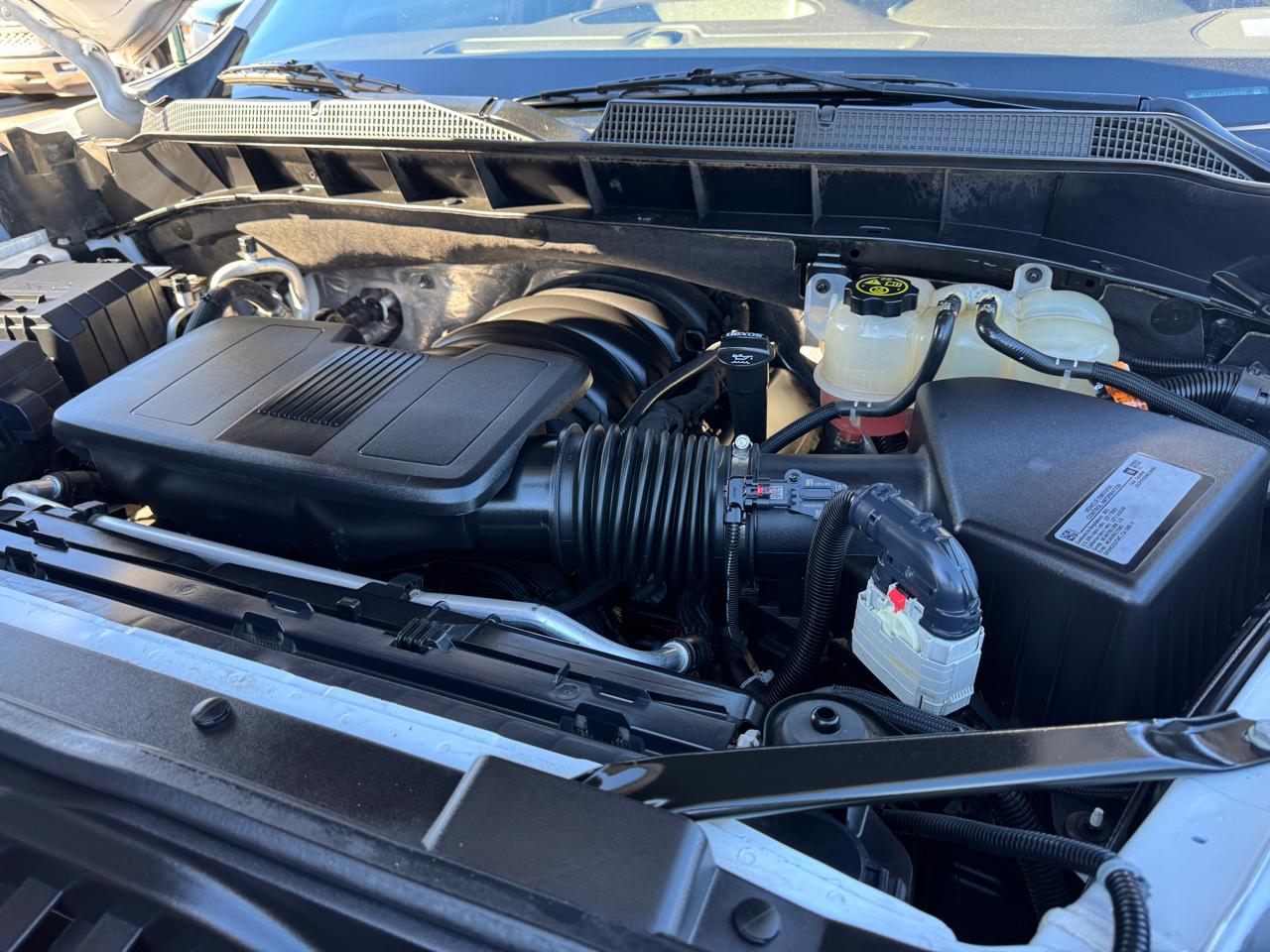 Chevrolet Silverado 1500 4WD Crew Cab 147" LT Trail Boss 2021