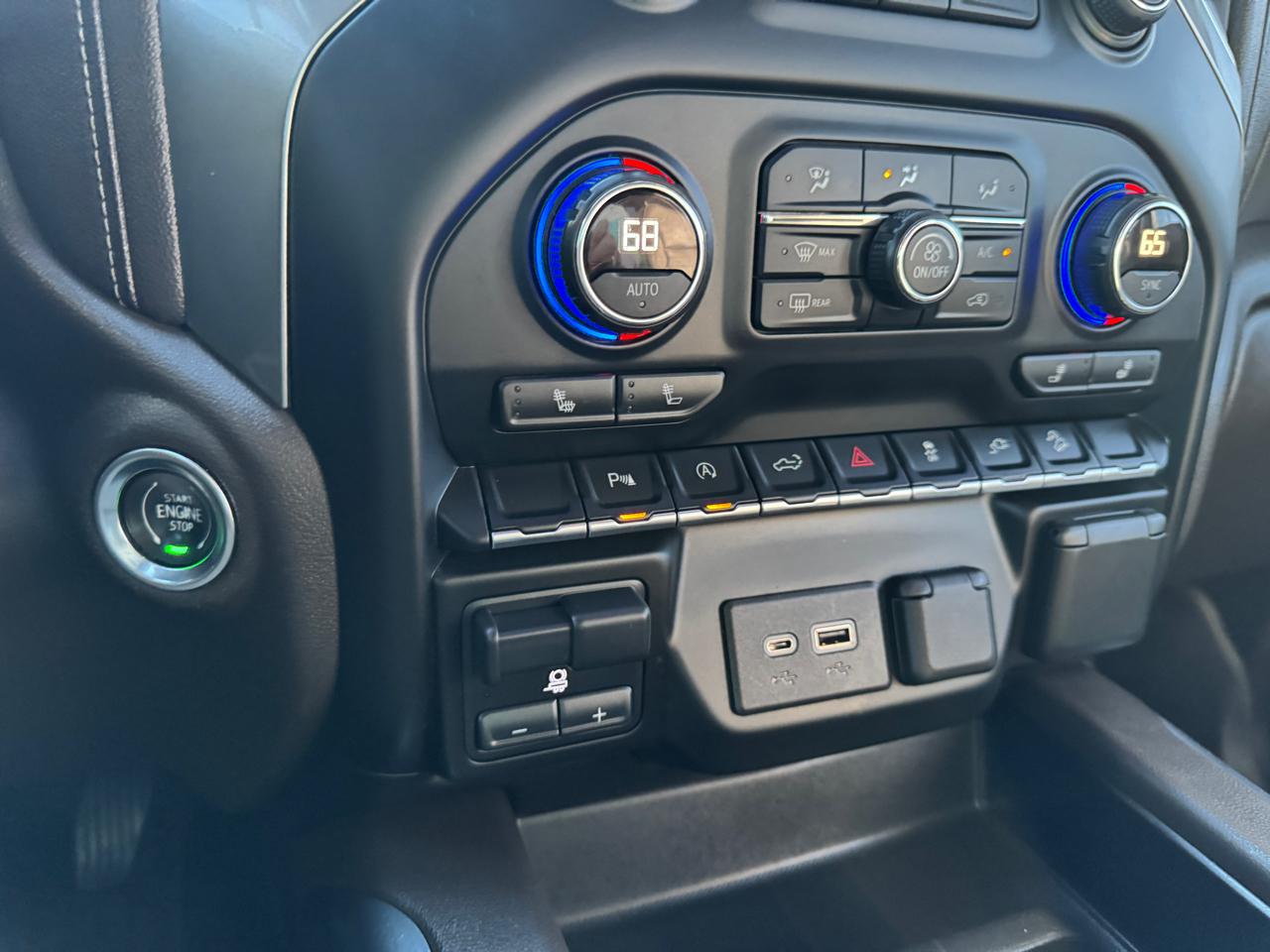 Chevrolet Silverado 1500 4WD Crew Cab 147" LT Trail Boss 2021