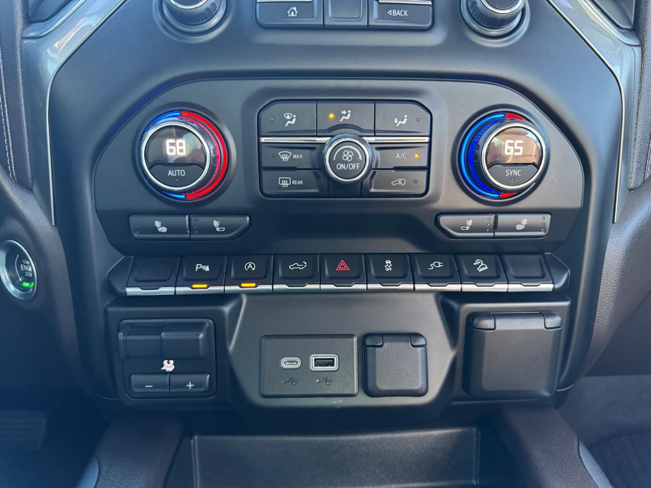 Chevrolet Silverado 1500 4WD Crew Cab 147" LT Trail Boss 2021