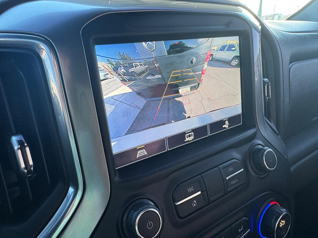 Chevrolet Silverado 1500 4WD Crew Cab 147" LT Trail Boss 2021