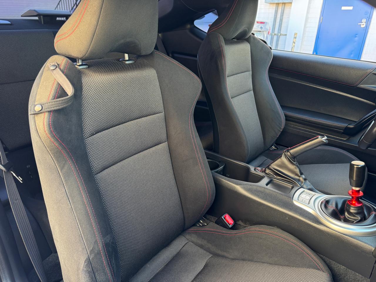 Subaru BRZ 2dr Cpe Man Premium 2016