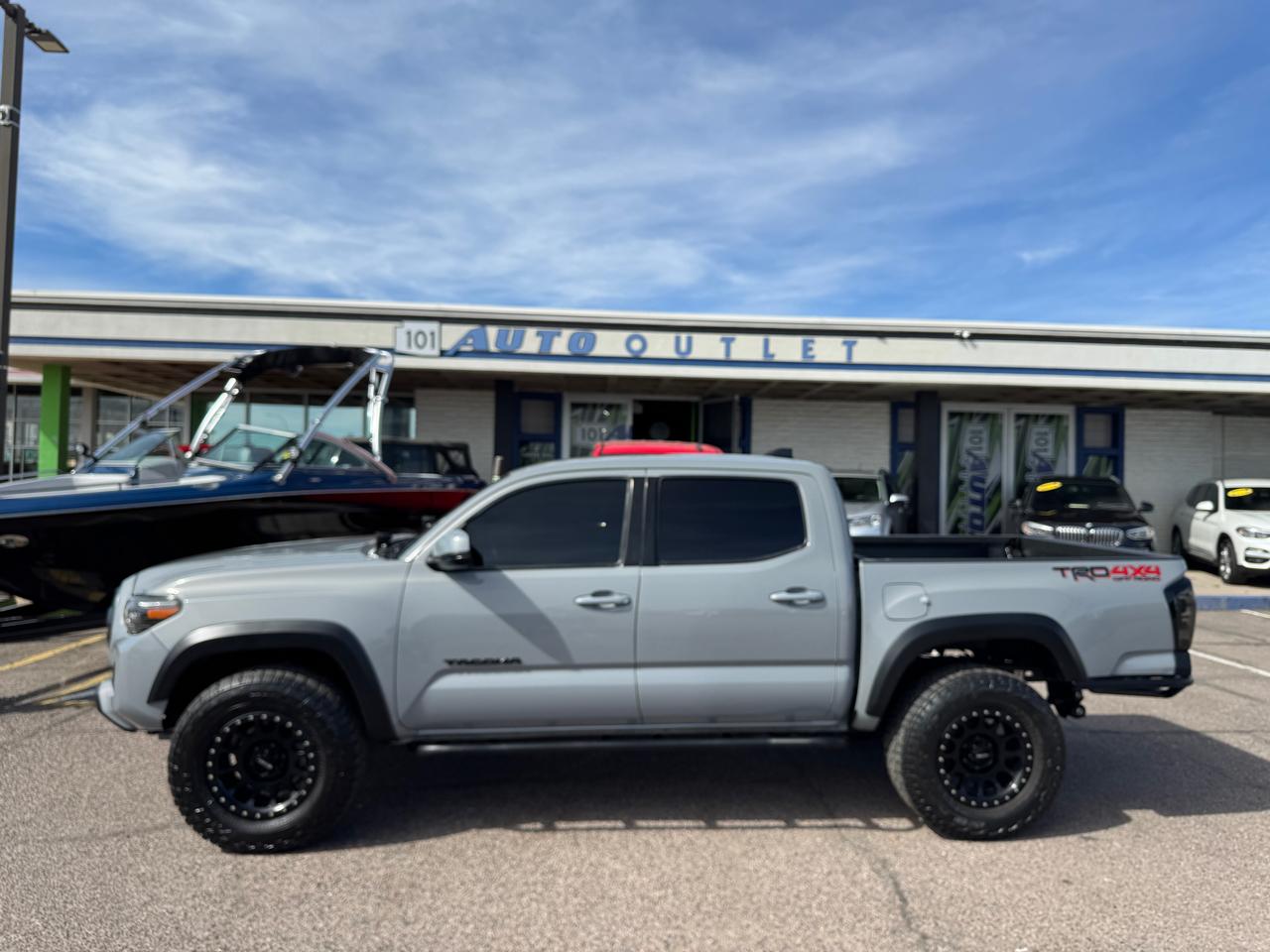 Toyota Tacoma 4WD TRD Off Road Double Cab 5' Bed V6 AT (Natl) 2021