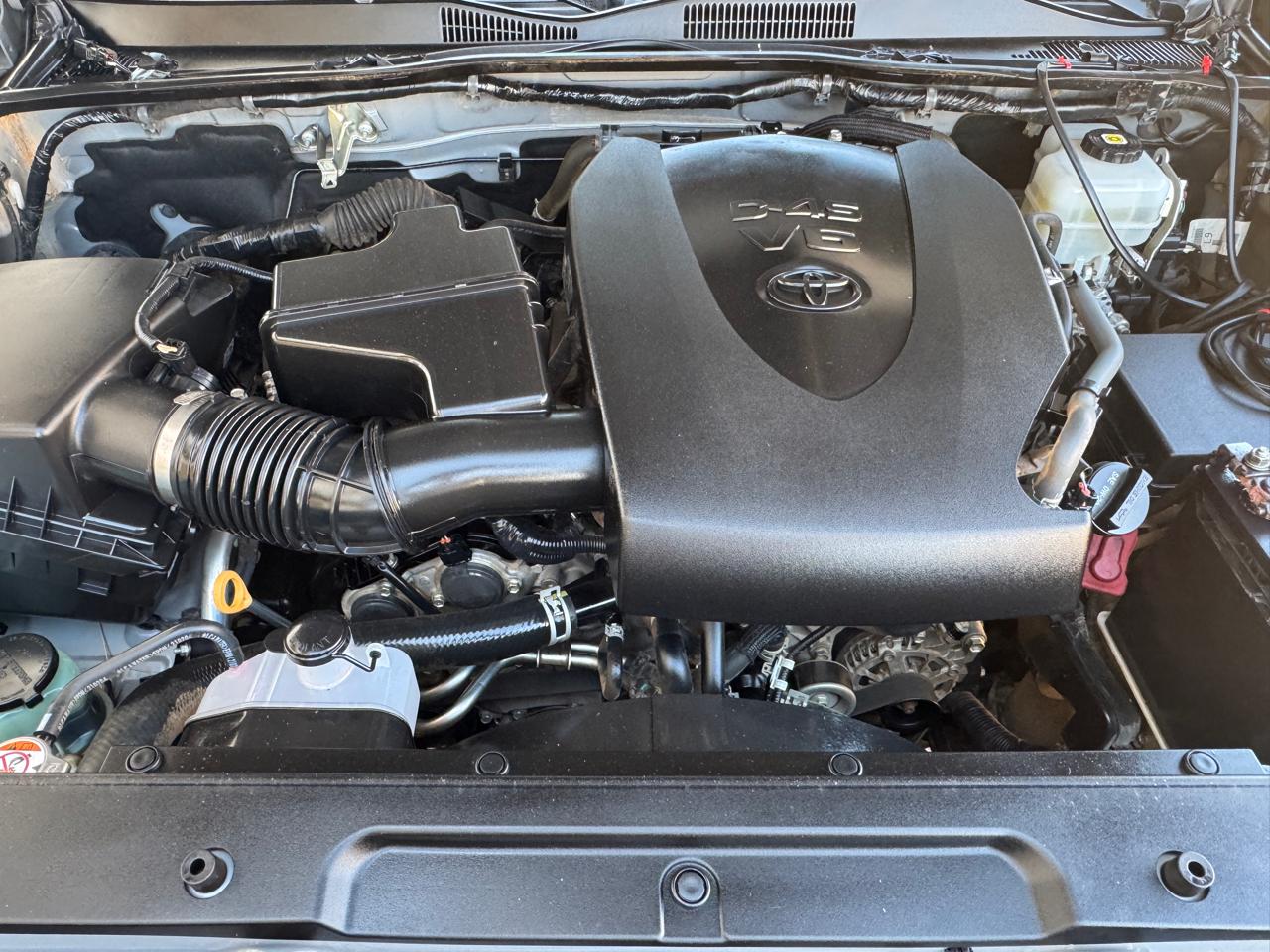 Toyota Tacoma 4WD TRD Off Road Double Cab 5' Bed V6 AT (Natl) 2021