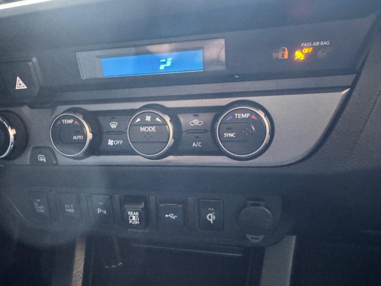 Toyota Tacoma 4WD TRD Off Road Double Cab 5' Bed V6 AT (Natl) 2021