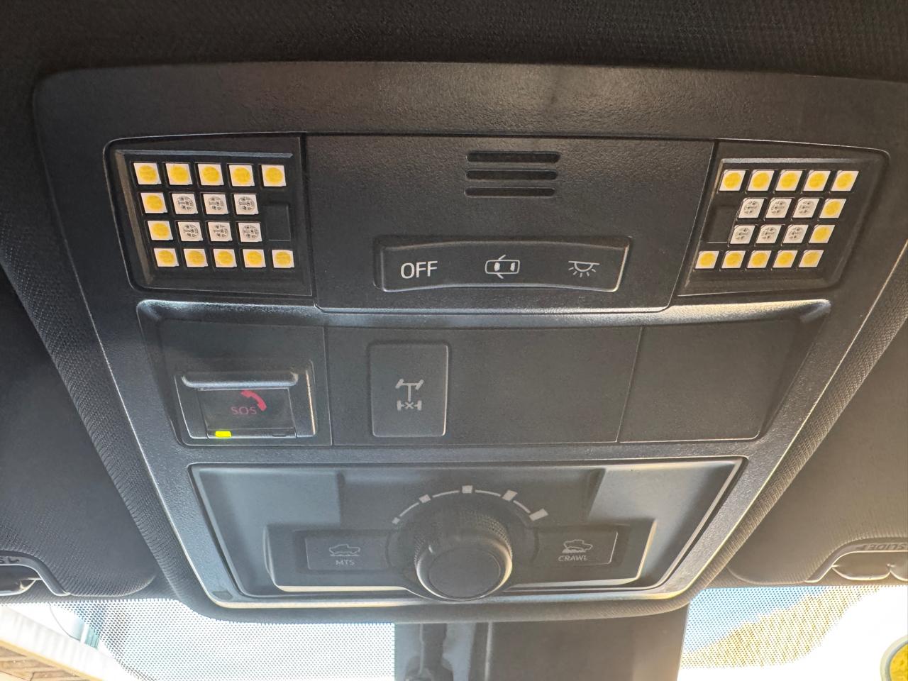 Toyota Tacoma 4WD TRD Off Road Double Cab 5' Bed V6 AT (Natl) 2021