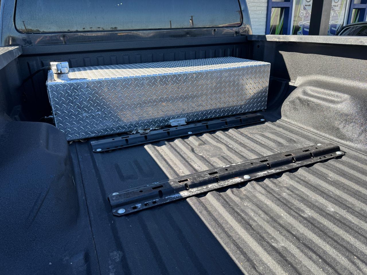 Ford Super Duty F-350 SRW 4WD Crew Cab 172" XL 2015