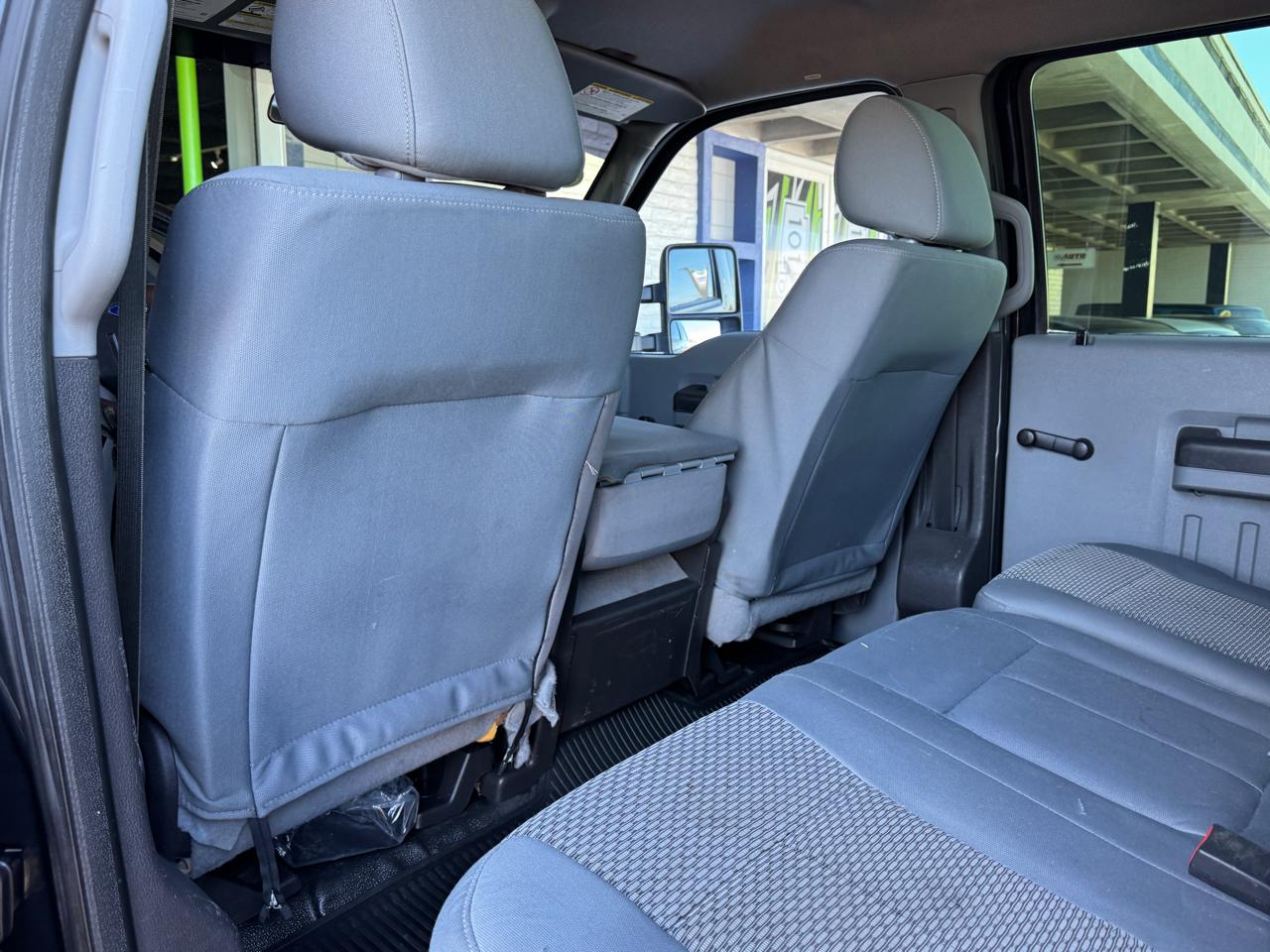 Ford Super Duty F-350 SRW 4WD Crew Cab 172" XL 2015