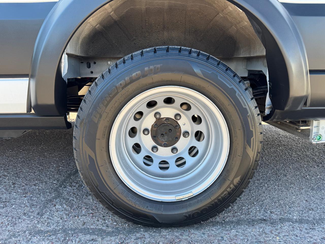 Ford Transit Cargo Van T-350 HD 148" EL Hi Rf 11000 GVWR DRW RWD 2022