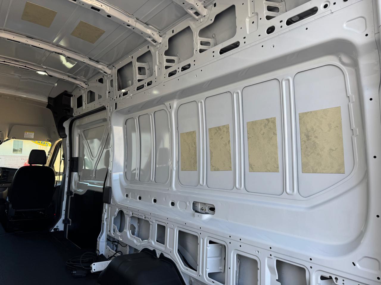 Ford Transit Cargo Van T-350 HD 148" EL Hi Rf 11000 GVWR DRW RWD 2022