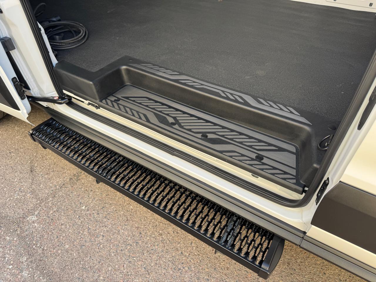 Ford Transit Cargo Van T-350 HD 148" EL Hi Rf 11000 GVWR DRW RWD 2022