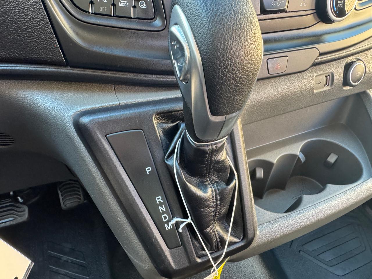 Ford Transit Cargo Van T-350 HD 148" EL Hi Rf 11000 GVWR DRW RWD 2022