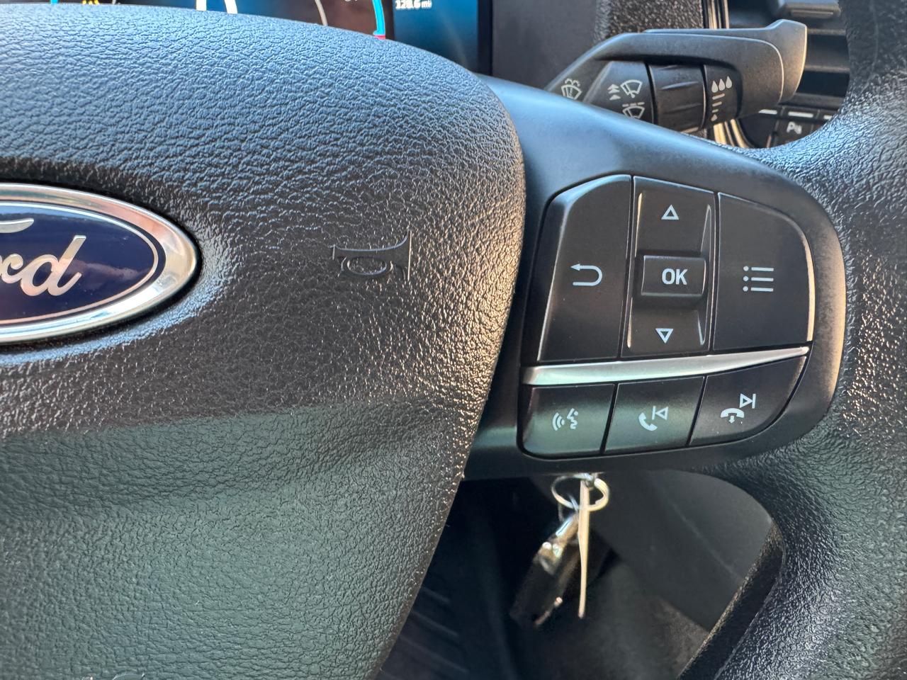 Ford Transit Cargo Van T-350 HD 148" EL Hi Rf 11000 GVWR DRW RWD 2022