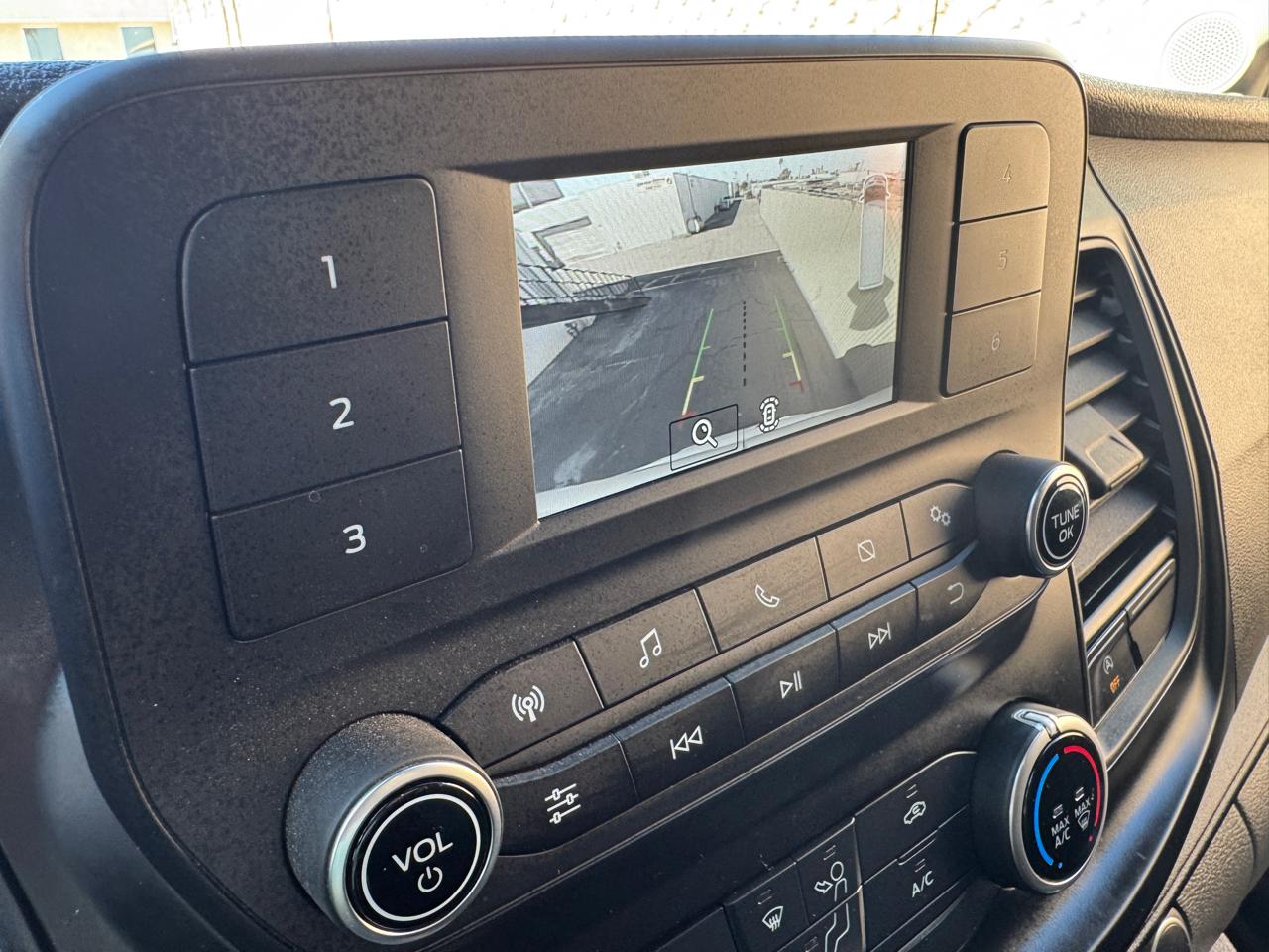 Ford Transit Cargo Van T-350 HD 148" EL Hi Rf 11000 GVWR DRW RWD 2022