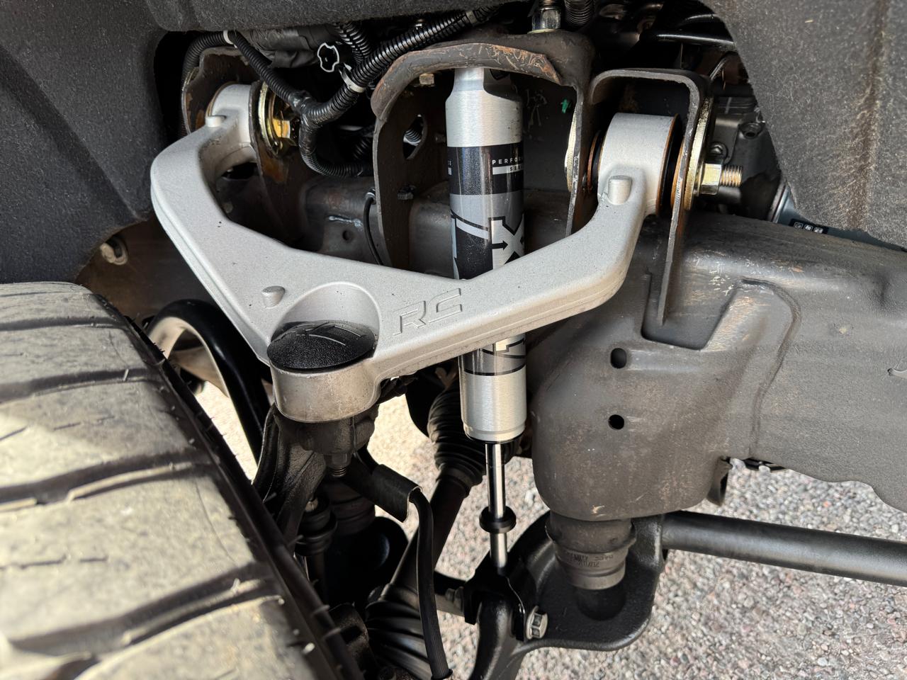 GMC Sierra 2500HD available WiFi 4WD Crew Cab 153.7" Denali 2015