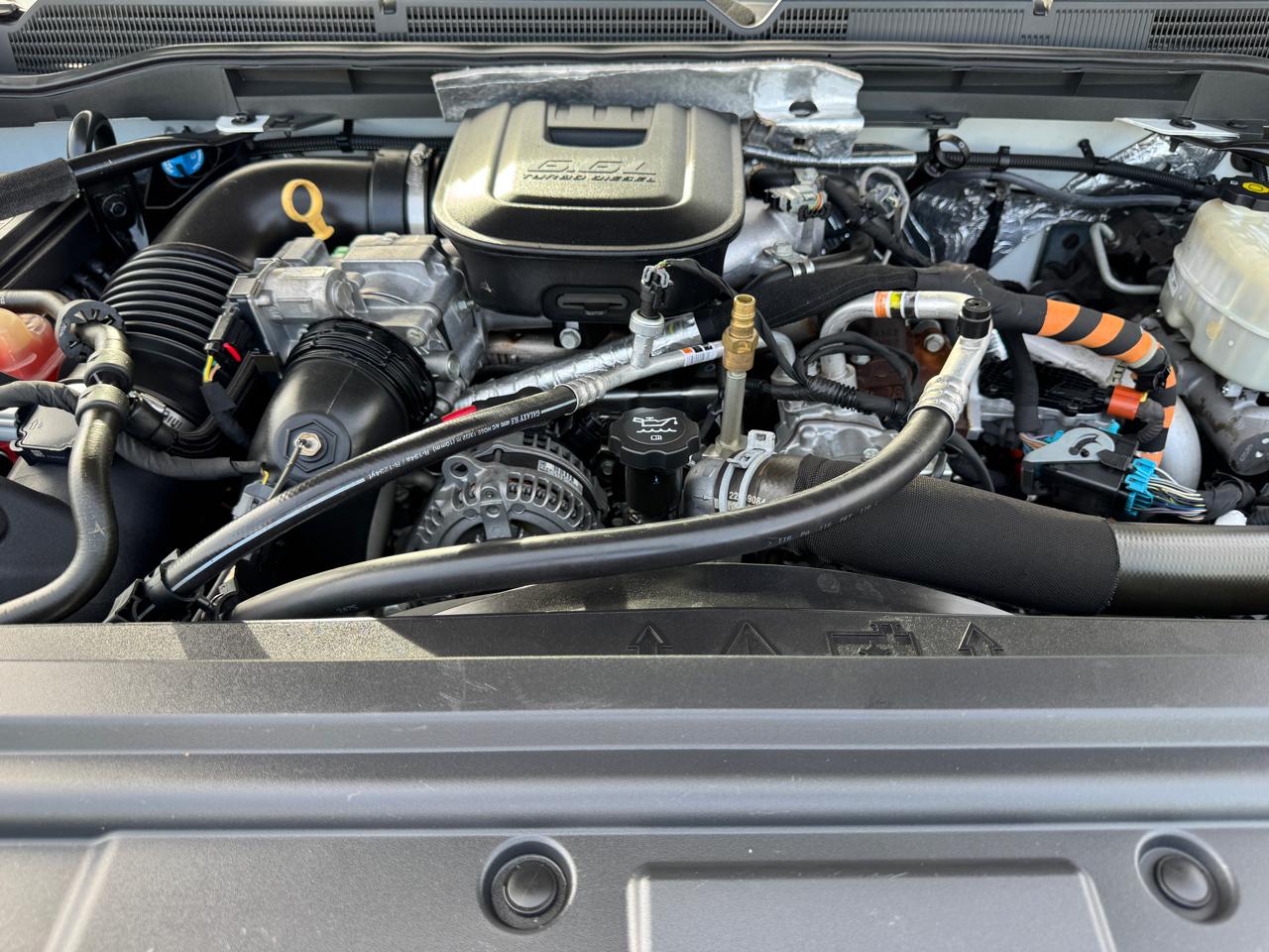 GMC Sierra 2500HD available WiFi 4WD Crew Cab 153.7" Denali 2015