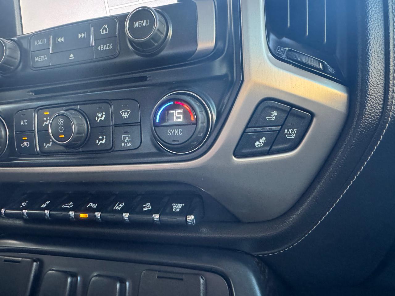 GMC Sierra 2500HD available WiFi 4WD Crew Cab 153.7" Denali 2015