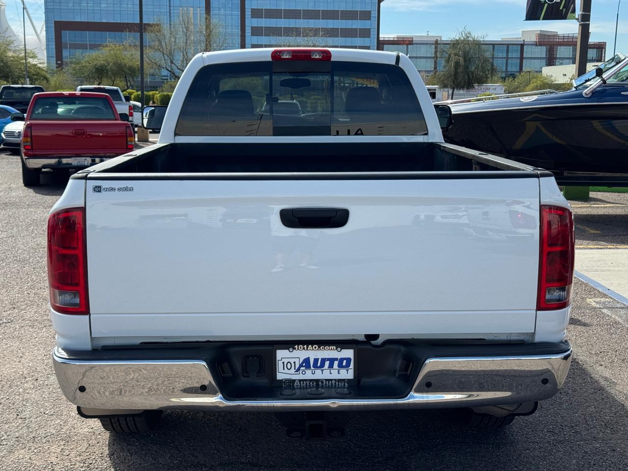 Dodge Ram 2500 4dr Quad Cab 160.5" WB SLT 2004