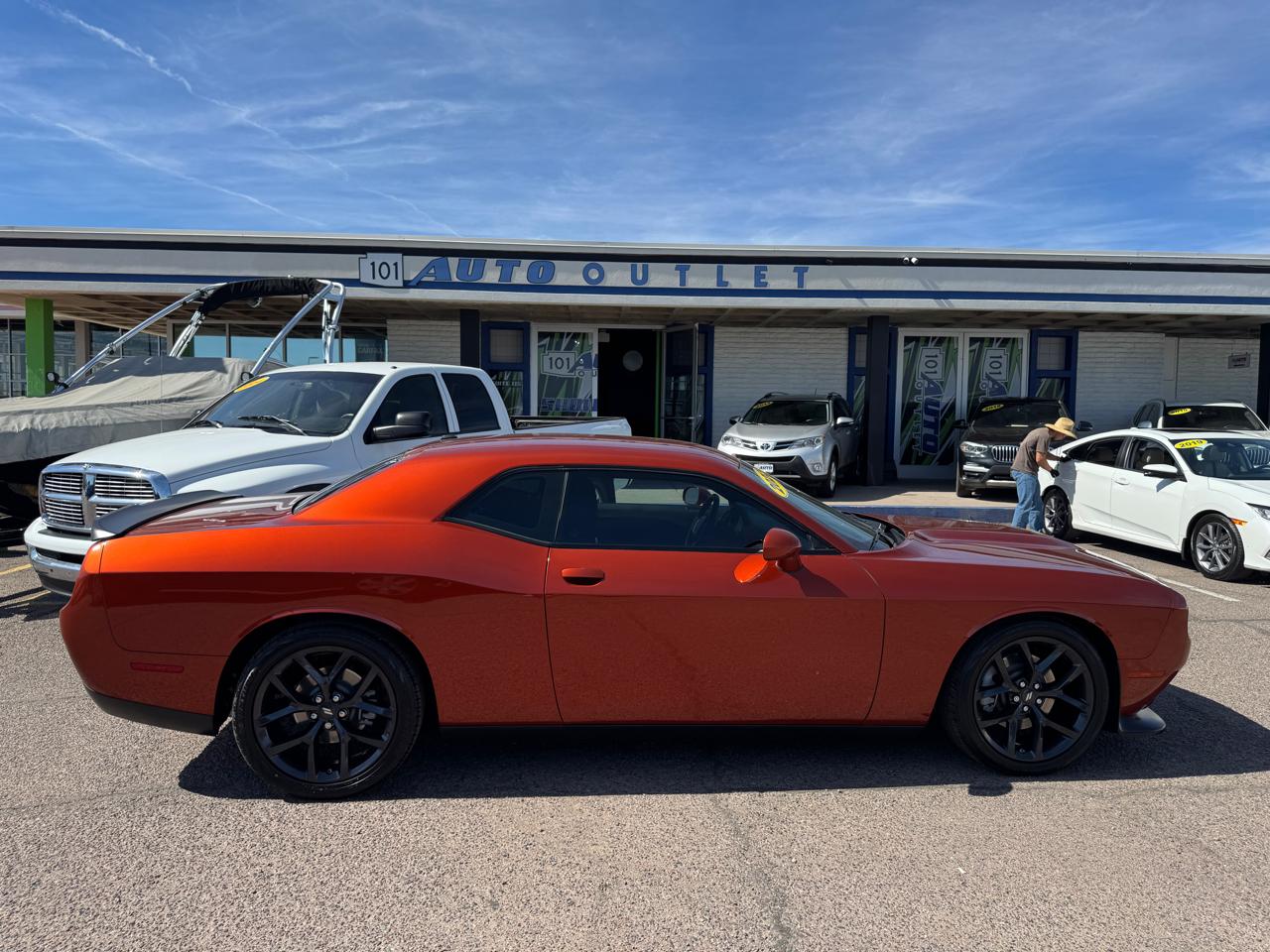 Dodge Challenger GT RWD 2022