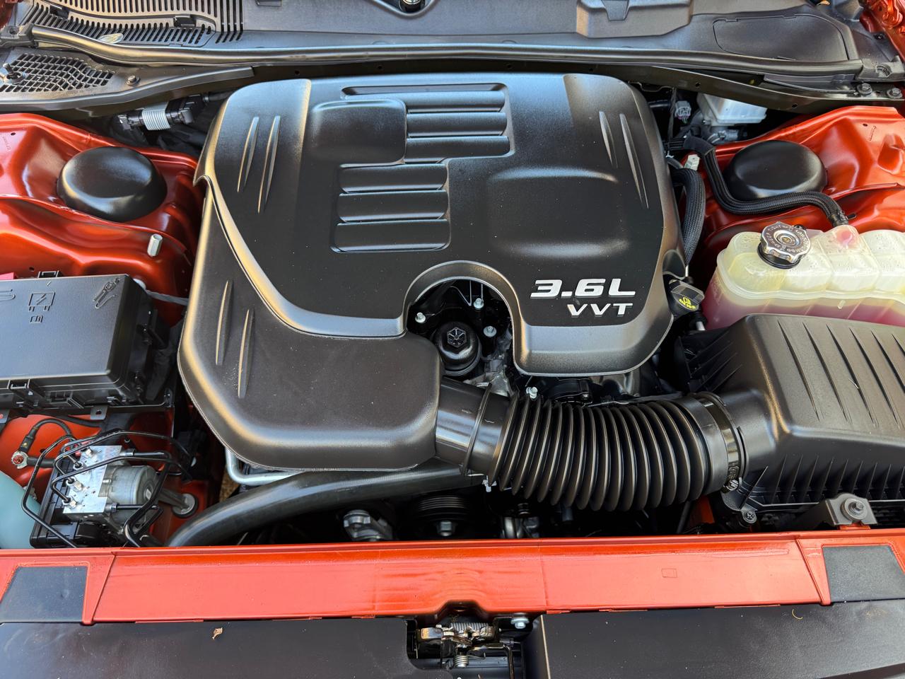 Dodge Challenger GT RWD 2022