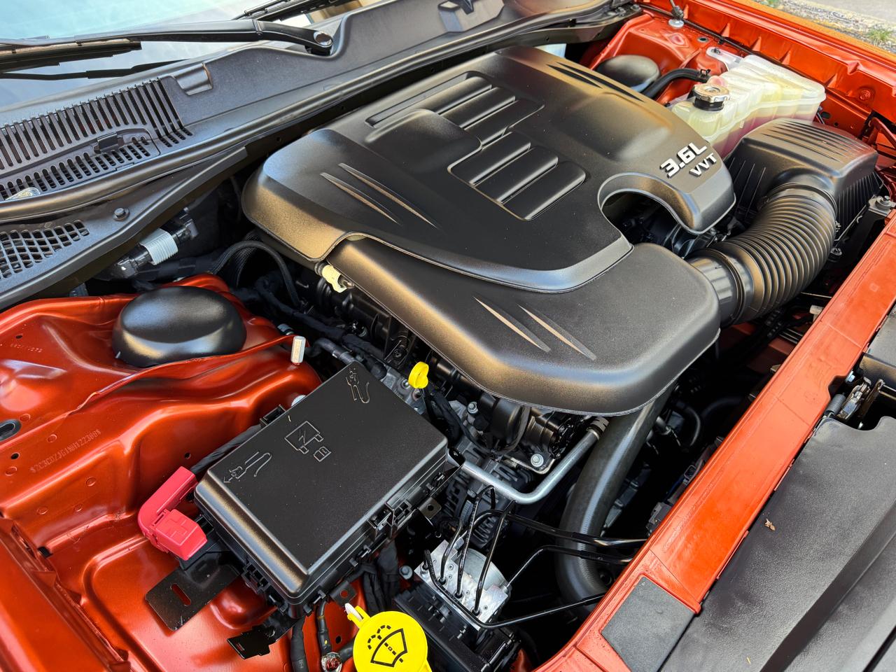 Dodge Challenger GT RWD 2022