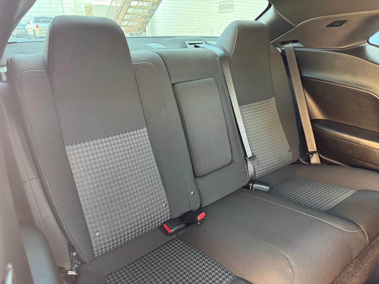 Dodge Challenger GT RWD 2022