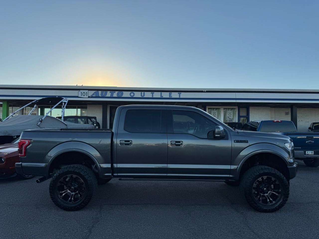 Ford F-150 Lariat SuperCrew 4WD 2017