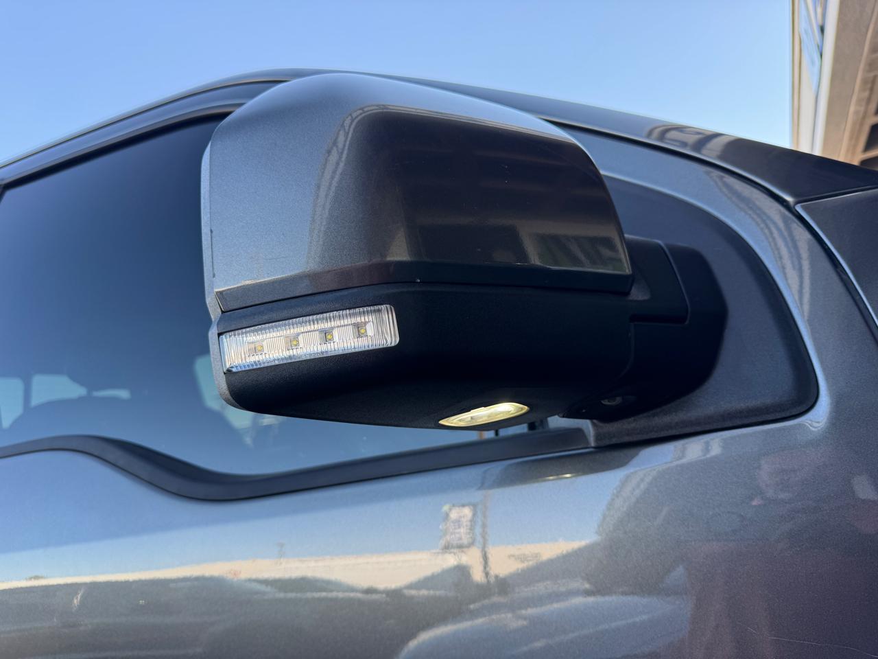 Ford F-150 Lariat SuperCrew 4WD 2017