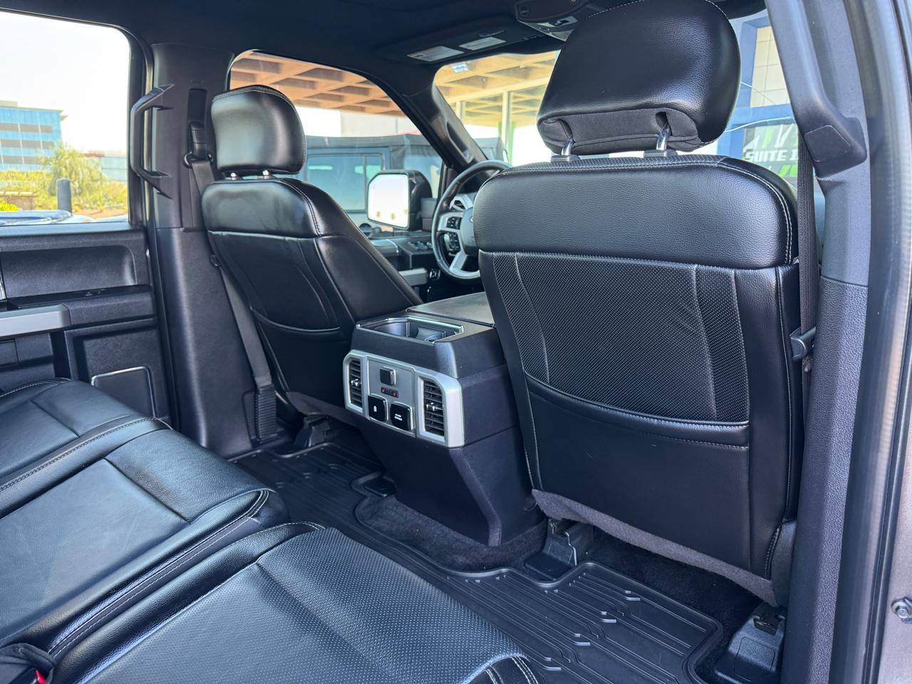 Ford F-150 Lariat SuperCrew 4WD 2017