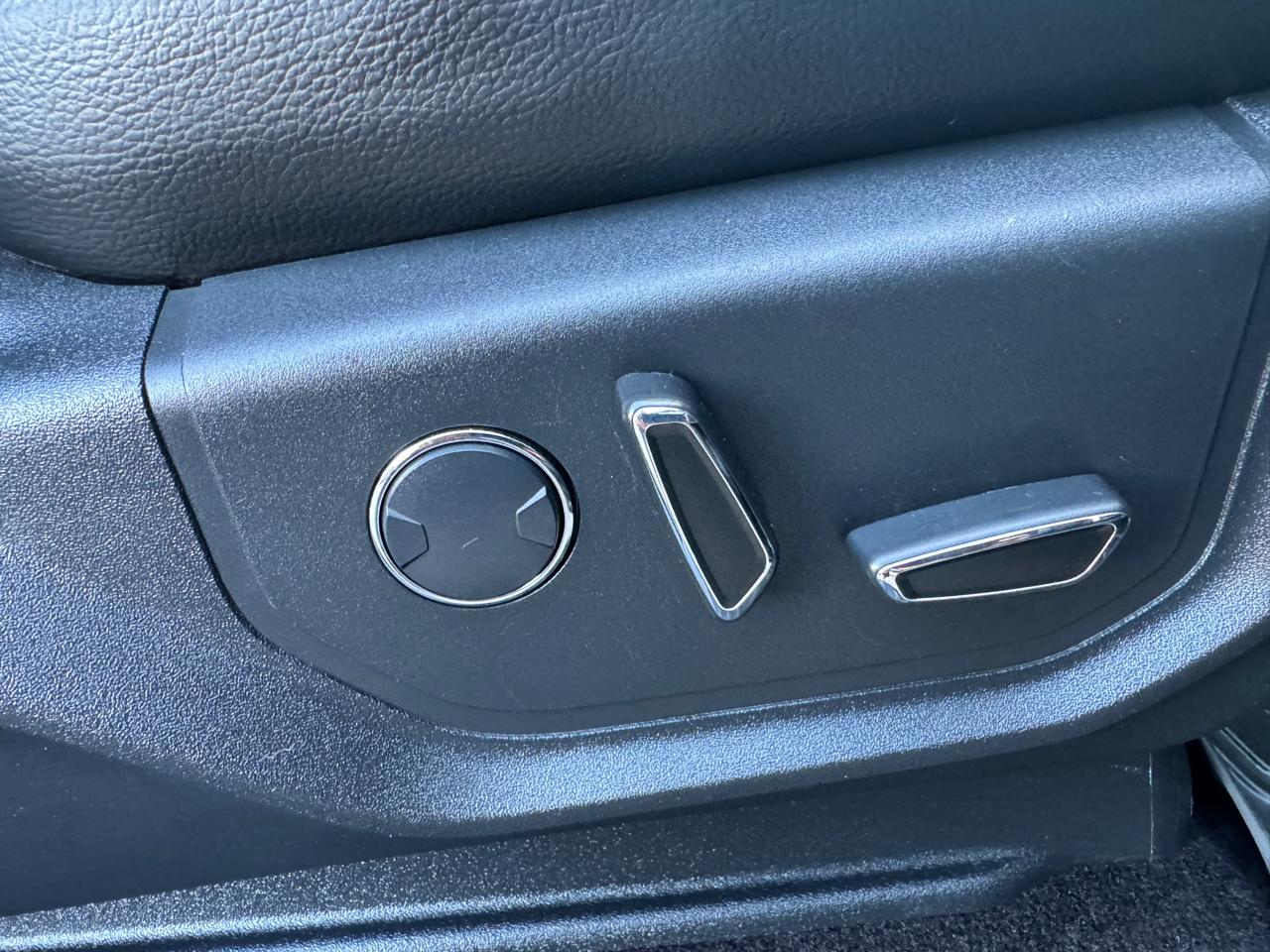 Ford F-150 Lariat SuperCrew 4WD 2017