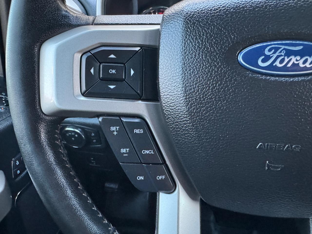 Ford F-150 Lariat SuperCrew 4WD 2017